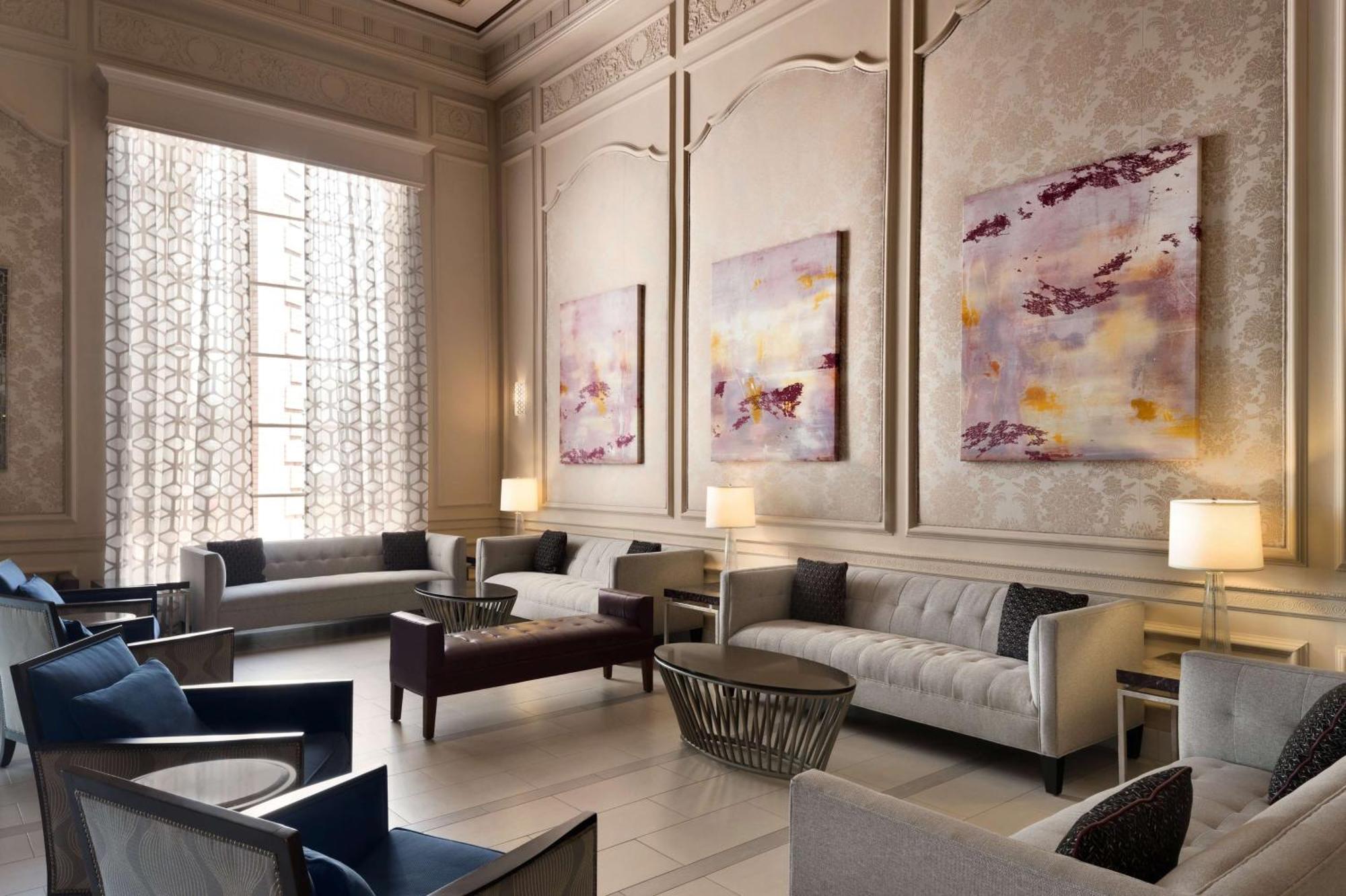 Hilton St. Louis Hotel